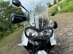 TRIUMPH TIGER 800 /2018 RT 811 VEÍCULOS ARROIO DO MEIO / Carros no Vale