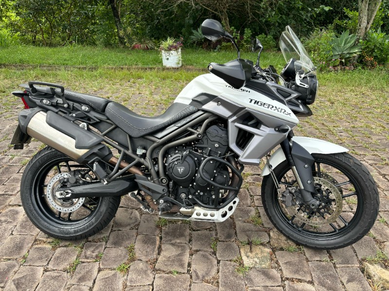 TRIUMPH TIGER 800 /2018 RT 811 VEÍCULOS ARROIO DO MEIO / Carros no Vale