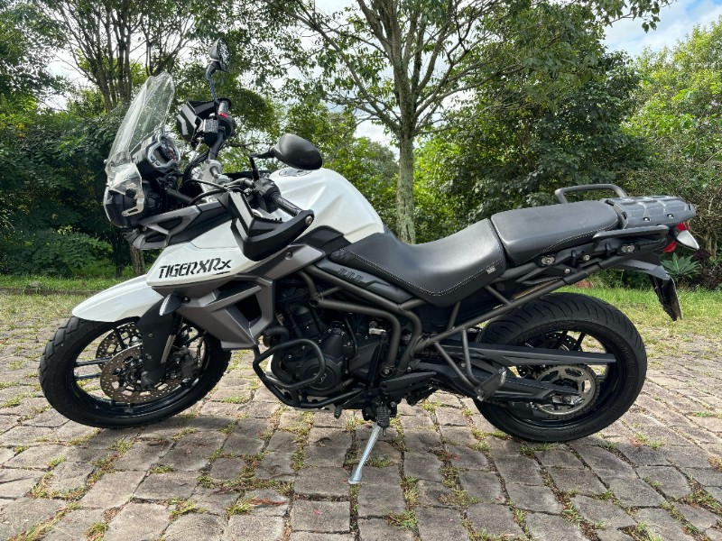 TRIUMPH TIGER 800 /2018 RT 811 VEÍCULOS ARROIO DO MEIO / Carros no Vale