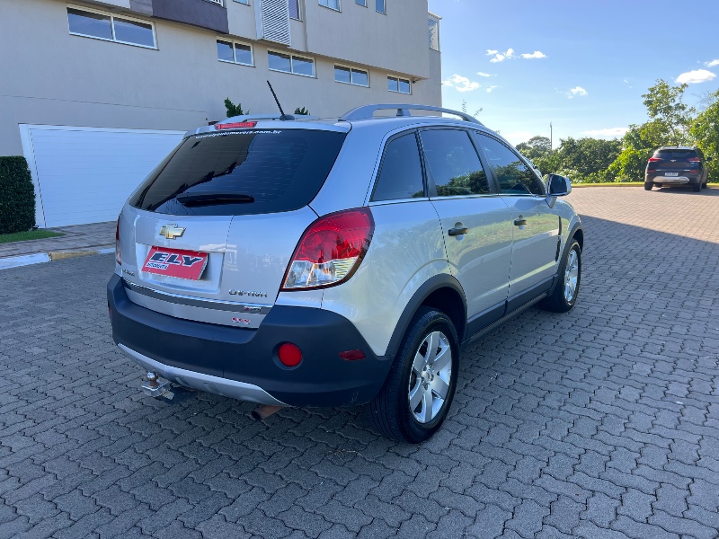CHEVROLET CAPTIVA 2.4 ECOTEC 16V 2011/2011 ELY AUTOMÓVEIS LAJEADO / Carros no Vale