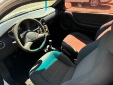 CHEVROLET CELTA 1.0 2P 2004/2004 COMPLETO VEÍCULOS GUAPORÉ / Carros no Vale