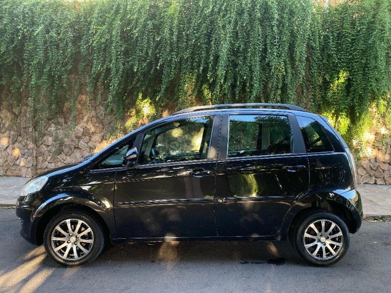 FIAT IDEA ATTRACTIVE 1.4 2012/2013 ESTAÇÃO DO CARRO ESTRELA / Carros no Vale