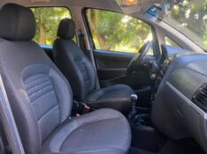 FIAT IDEA ATTRACTIVE 1.4 2012/2013 ESTAÇÃO DO CARRO ESTRELA / Carros no Vale