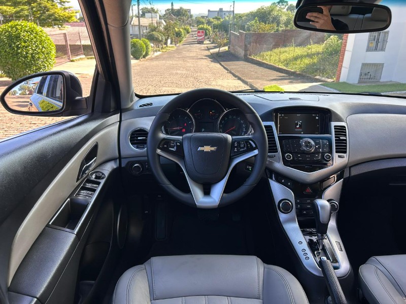 CHEVROLET CRUZE 1.8 LTZ 16V FLEX 4P AUTOMÁTICO 2014/2014 LS MULTIMARCAS VENÂNCIO AIRES / Carros no Vale