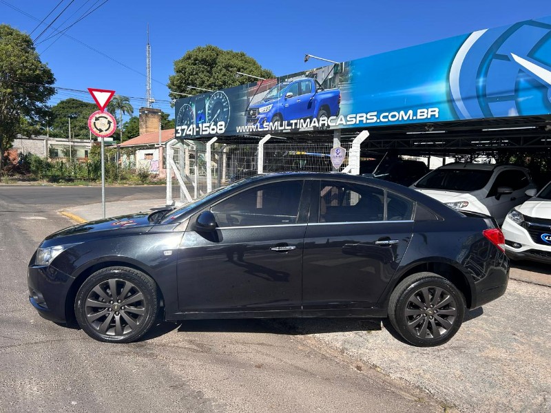 CHEVROLET CRUZE 1.8 LTZ 16V FLEX 4P AUTOMÁTICO 2014/2014 LS MULTIMARCAS VENÂNCIO AIRES / Carros no Vale