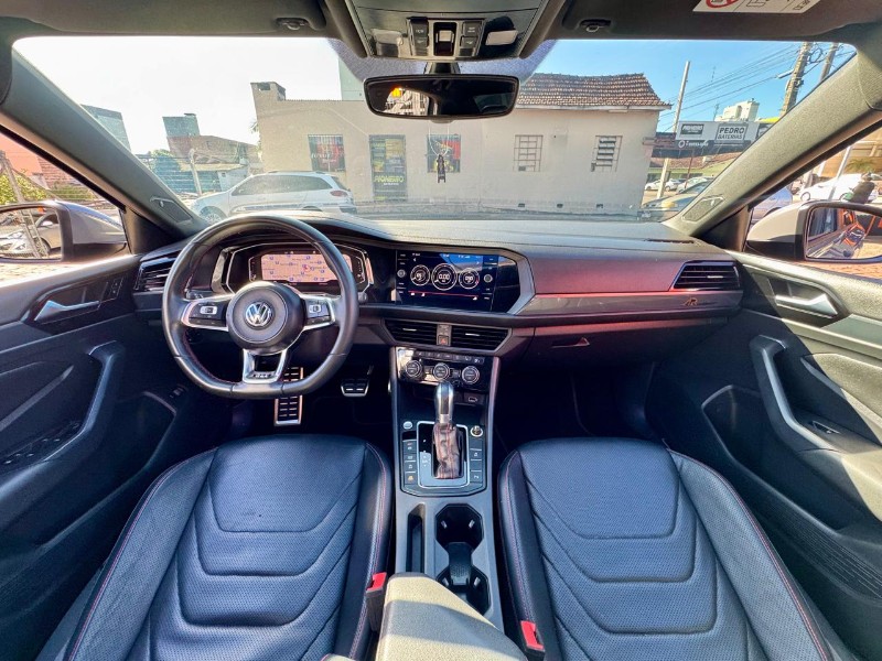 VOLKSWAGEN JETTA GLI 350 TSI 2.0 16V 4P AUT. 2019/2019 AR MULTIMARCAS VENÂNCIO AIRES / Carros no Vale
