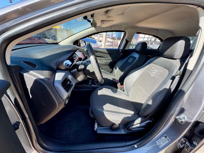 CHEVROLET ONIX PLUS JOY BLACK EDITION 1.0 8V 2021/2021 AR MULTIMARCAS VENÂNCIO AIRES / Carros no Vale