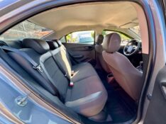 CHEVROLET ONIX PLUS JOY BLACK EDITION 1.0 8V 2021/2021 AR MULTIMARCAS VENÂNCIO AIRES / Carros no Vale