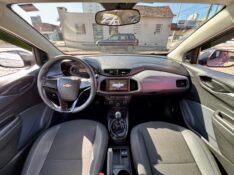 CHEVROLET ONIX PLUS JOY BLACK EDITION 1.0 8V 2021/2021 AR MULTIMARCAS VENÂNCIO AIRES / Carros no Vale