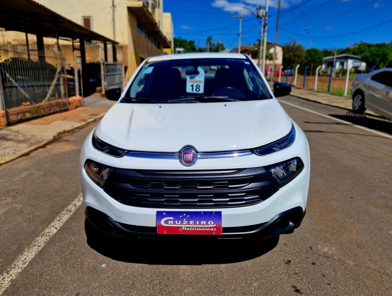 FIAT TORO 1.8 FREEDOM AT6 2017/2018 CRUZEIRO MULTIMARCAS CRUZEIRO DO SUL / Carros no Vale