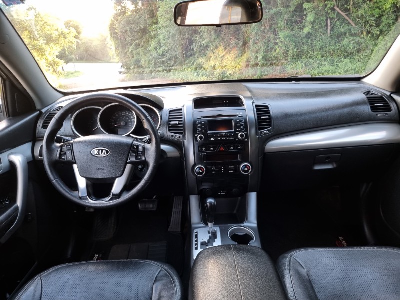 KIA KIA SORENTO 2.4 EX 2011/2011 MG VEÍCULOS ARROIO DO MEIO / Carros no Vale
