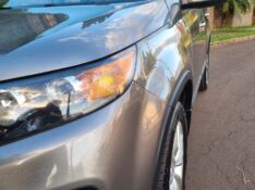 KIA KIA SORENTO 2.4 EX 2011/2011 MG VEÍCULOS ARROIO DO MEIO / Carros no Vale