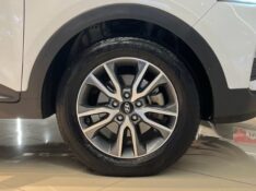 HYUNDAI CRETA 2.0 PRESTIGE 2017/2017 JM AUTOMÓVEIS VENÂNCIO AIRES / Carros no Vale