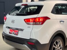 HYUNDAI CRETA 2.0 PRESTIGE 2017/2017 JM AUTOMÓVEIS VENÂNCIO AIRES / Carros no Vale