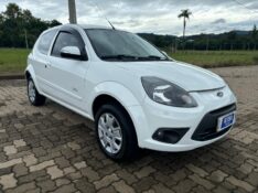 FORD KA 1.0 CLASS 8V /2013 RT 811 VEÍCULOS ARROIO DO MEIO / Carros no Vale