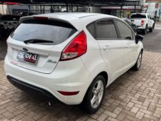 FORD NEW FIESTA HATCH I/ SE HA /2018 IDEAL VEÍCULOS LAJEADO / Carros no Vale