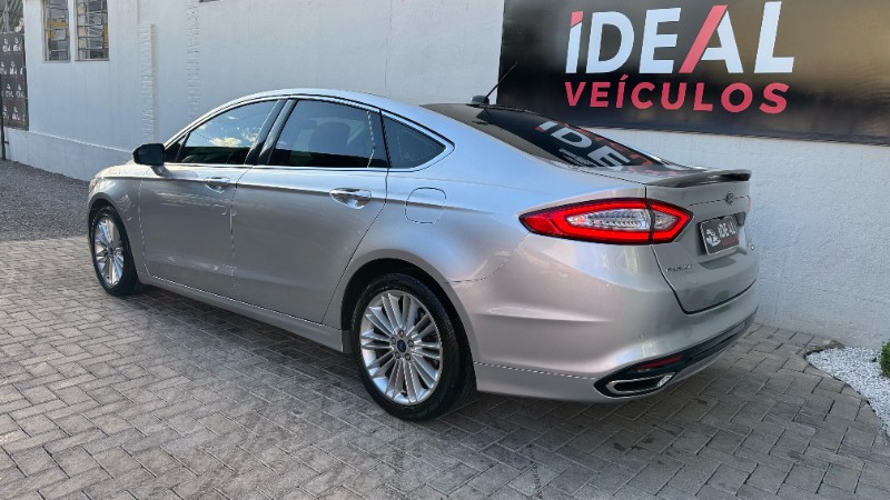 FORD FUSION 2.0 TITANIUM ECOBOOST FWD /2013 IDEAL VEÍCULOS LAJEADO / Carros no Vale