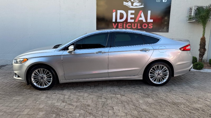 FORD FUSION 2.0 TITANIUM ECOBOOST FWD /2013 IDEAL VEÍCULOS LAJEADO / Carros no Vale