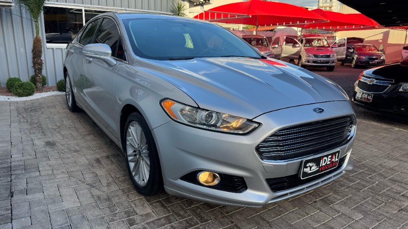 FORD FUSION 2.0 TITANIUM ECOBOOST FWD /2013 IDEAL VEÍCULOS LAJEADO / Carros no Vale