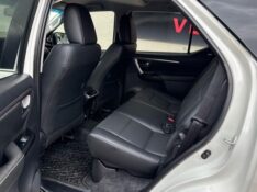 TOYOTA HILUX SW4 2.8 SRX /2021 IDEAL VEÍCULOS LAJEADO / Carros no Vale