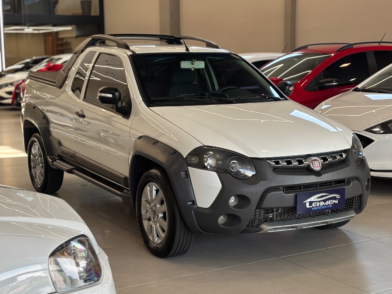 FIAT STRADA 1.8 MPI ADVENTURE CE 16V /2014 LEHMEN VEÍCULOS VENÂNCIO AIRES / Carros no Vale