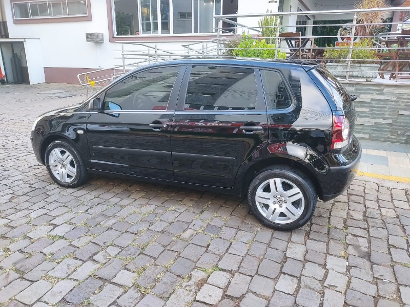 VOLKSWAGEN POLO HATCH 1.6 2006/2007 ALTERNATIVA VEÍCULOS LAJEADO / Carros no Vale