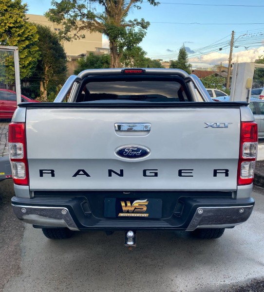 FORD RANGER 3.2 XLT 4X4 CD 20V DIESEL 4P AUTOMÁTICO 2013/2014 WS MULTIMARCAS VENÂNCIO AIRES / Carros no Vale