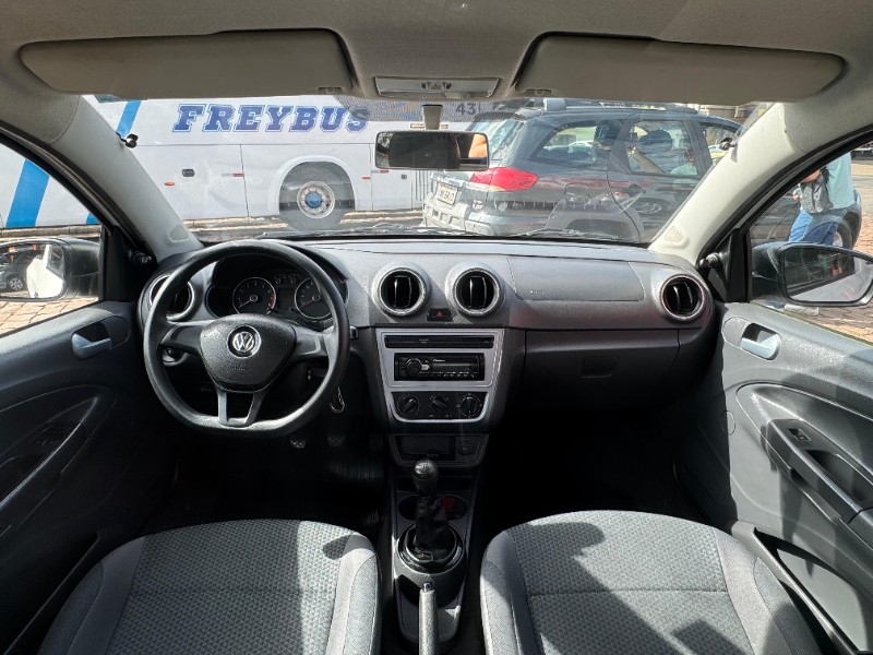 VOLKSWAGEN SAVEIRO 1.6 CS ROBUST 8V 2017/2018 AR MULTIMARCAS VENÂNCIO AIRES / Carros no Vale
