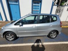 HONDA FIT 1.4 LX 8V 2008/2008 ADRIANO VEÍCULOS CRUZEIRO DO SUL / Carros no Vale