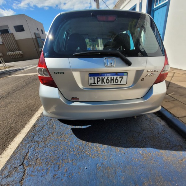 HONDA FIT 1.4 LX 8V 2008/2008 ADRIANO VEÍCULOS CRUZEIRO DO SUL / Carros no Vale