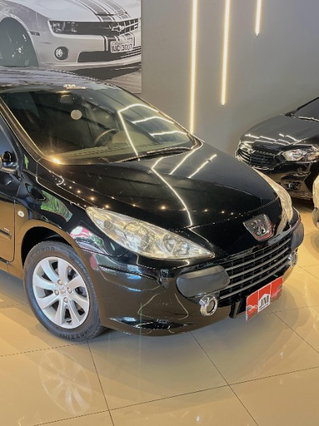 PEUGEOT 307 2.0 PREMIUM 16V 2011/2012 JM AUTOMÓVEIS VENÂNCIO AIRES / Carros no Vale