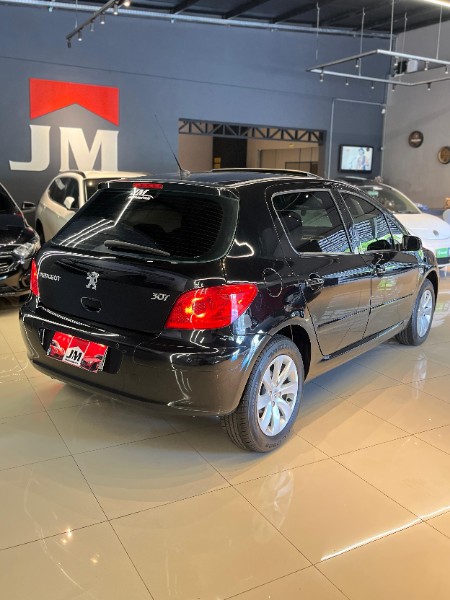PEUGEOT 307 2.0 PREMIUM 16V 2011/2012 JM AUTOMÓVEIS VENÂNCIO AIRES / Carros no Vale