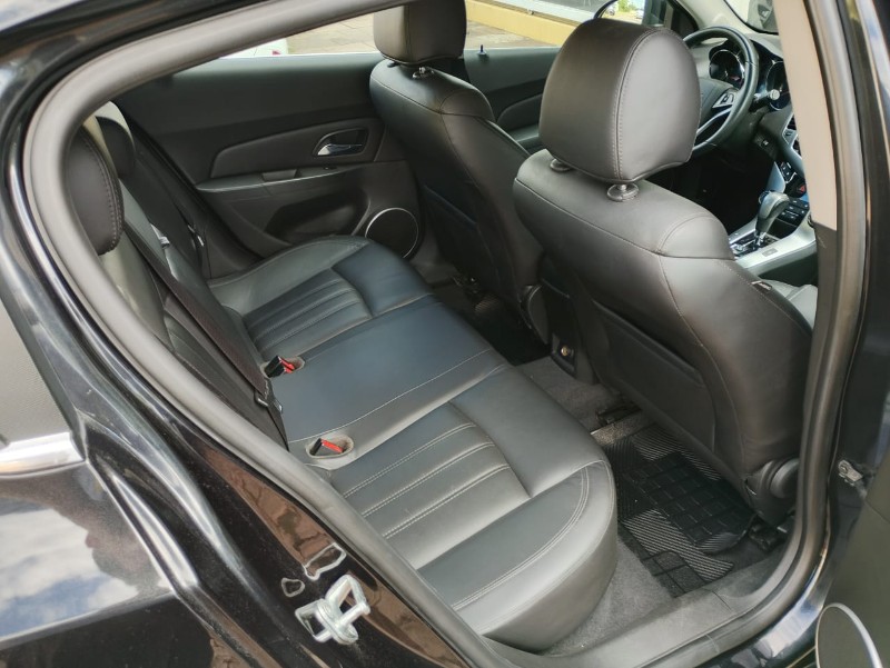 CHEVROLET CRUZE SPORT LTZ /2014 CHIMA VEÍCULOS VENÂNCIO AIRES / Carros no Vale