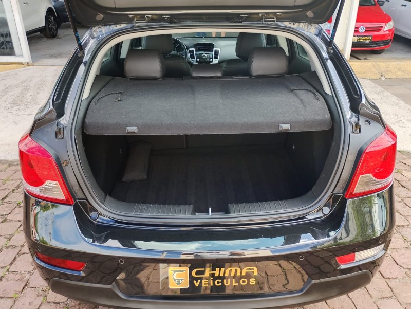 CHEVROLET CRUZE SPORT LTZ /2014 CHIMA VEÍCULOS VENÂNCIO AIRES / Carros no Vale