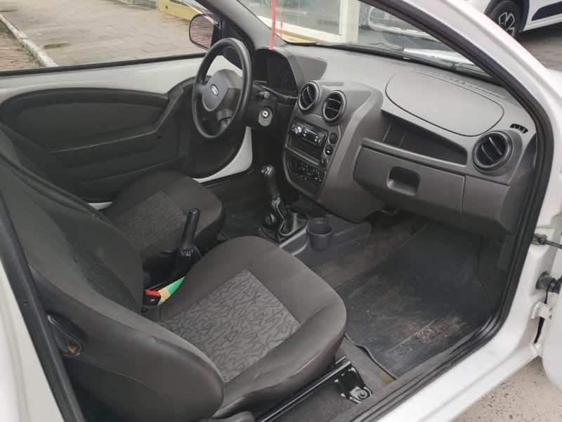 FORD KA 1.0 8V FLEX /2011 CHIMA VEÍCULOS VENÂNCIO AIRES / Carros no Vale