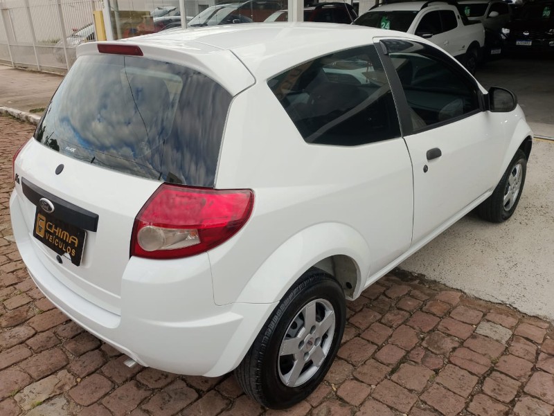 FORD KA 1.0 8V FLEX /2011 CHIMA VEÍCULOS VENÂNCIO AIRES / Carros no Vale