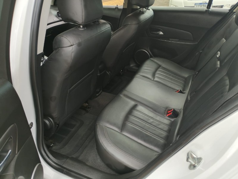 CHEVROLET CRUZE HB SPORT LT /2014 CHIMA VEÍCULOS VENÂNCIO AIRES / Carros no Vale