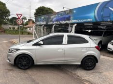CHEVROLET ONIX HATCH LT 1.0 8V FLEXPOWER 5P MEC. 2019/2019 LS MULTIMARCAS VENÂNCIO AIRES / Carros no Vale