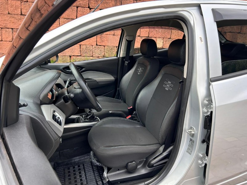 CHEVROLET ONIX HATCH LT 1.0 8V FLEXPOWER 5P MEC. 2019/2019 LS MULTIMARCAS VENÂNCIO AIRES / Carros no Vale