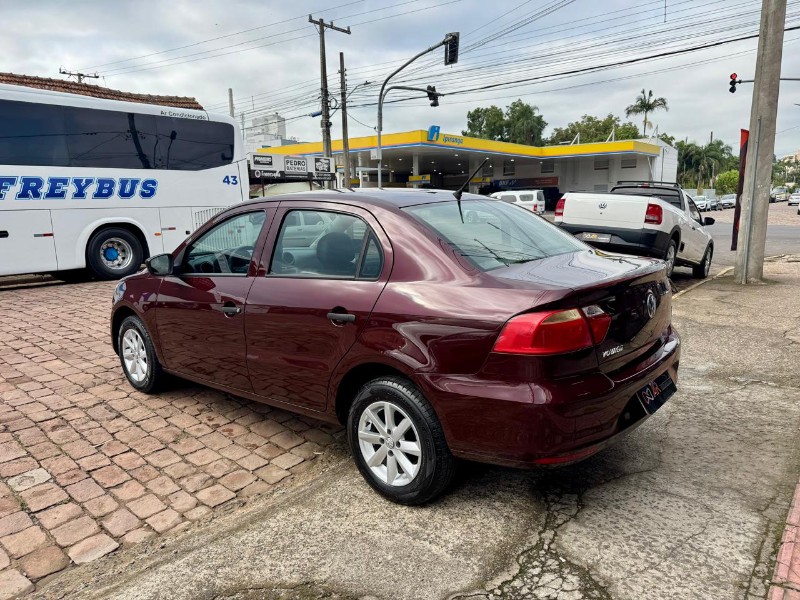 VOLKSWAGEN VOYAGE 1.0 CITY MI TOTAL FLEX 8V 4P 2014/2015 AR MULTIMARCAS VENÂNCIO AIRES / Carros no Vale
