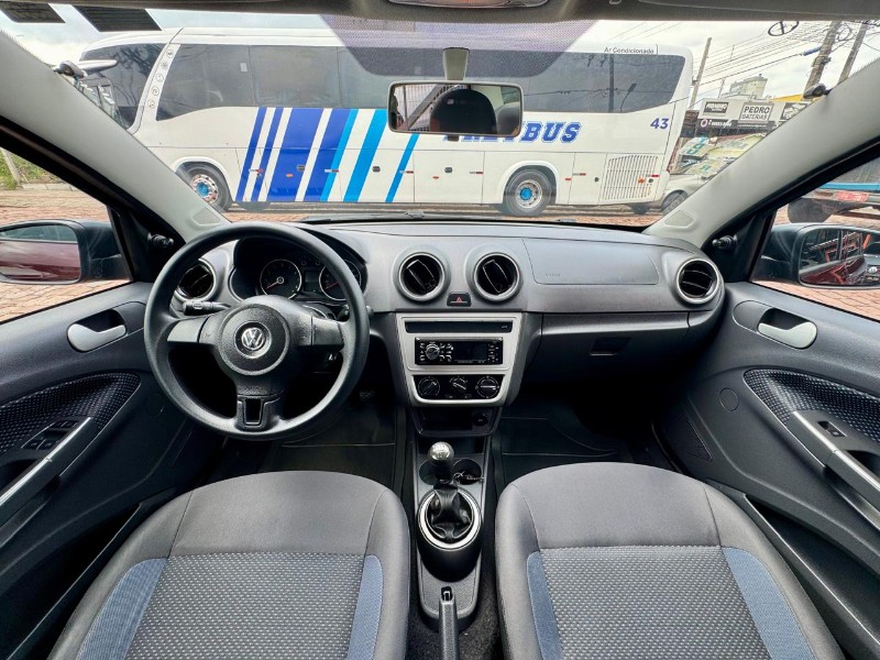 VOLKSWAGEN VOYAGE 1.0 CITY MI TOTAL FLEX 8V 4P 2014/2015 AR MULTIMARCAS VENÂNCIO AIRES / Carros no Vale