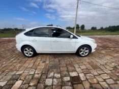FORD FOCUS 1.6 2013/2013 ELY AUTOMÓVEIS LAJEADO / Carros no Vale