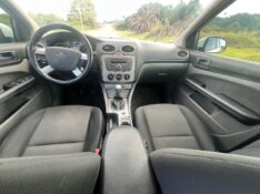 FORD FOCUS 1.6 2013/2013 ELY AUTOMÓVEIS LAJEADO / Carros no Vale