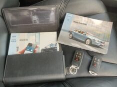 VOLVO V40 T4 2.0 TURBO 2013/2014 ALTERNATIVA VEÍCULOS LAJEADO / Carros no Vale