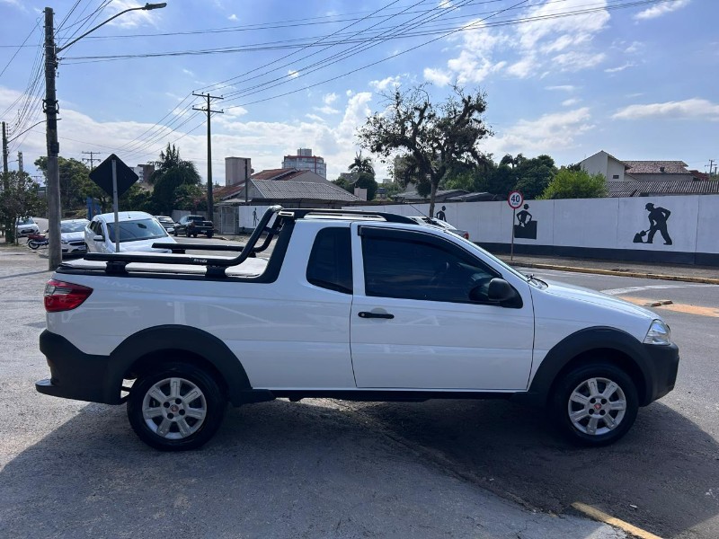 FIAT STRADA WORKING 1.4 MPI FIRE FLEX 8V CE 2016/2016 LS MULTIMARCAS VENÂNCIO AIRES / Carros no Vale