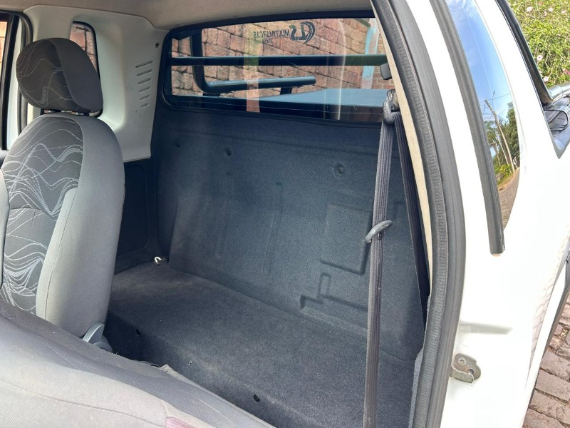 FIAT STRADA WORKING 1.4 MPI FIRE FLEX 8V CE 2016/2016 LS MULTIMARCAS VENÂNCIO AIRES / Carros no Vale