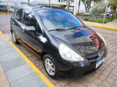 HONDA FIT 1.5 EX 2006/2007 ALTERNATIVA VEÍCULOS LAJEADO / Carros no Vale