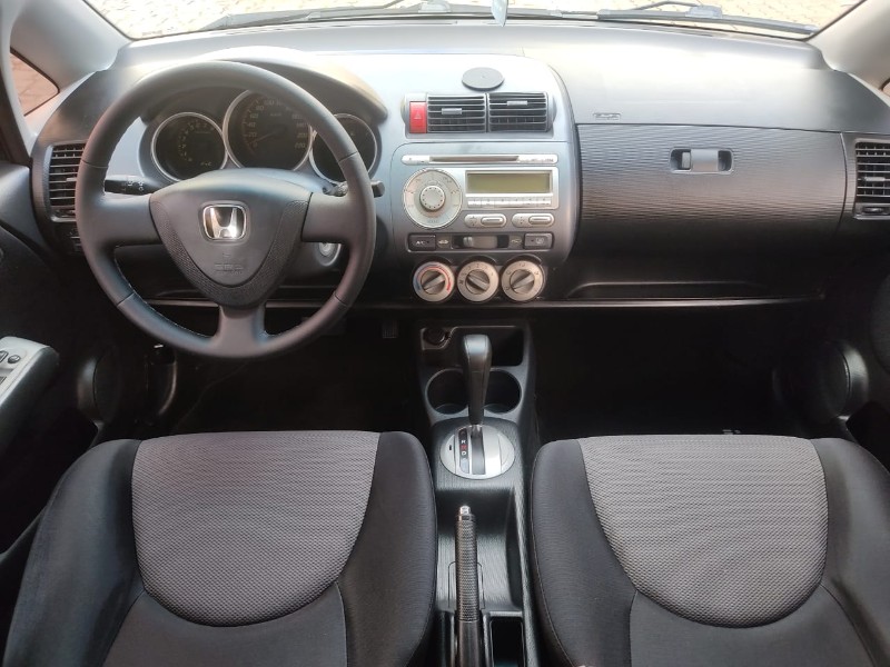 HONDA FIT 1.5 EX 2006/2007 ALTERNATIVA VEÍCULOS LAJEADO / Carros no Vale