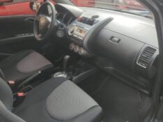 HONDA FIT 1.5 EX 2006/2007 ALTERNATIVA VEÍCULOS LAJEADO / Carros no Vale