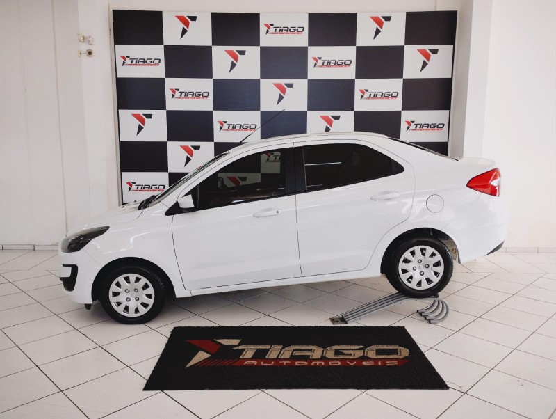 FORD KA 1.5 SE SEDAN 12V 2021/2021 TIAGO AUTOMÓVEIS VENÂNCIO AIRES / Carros no Vale